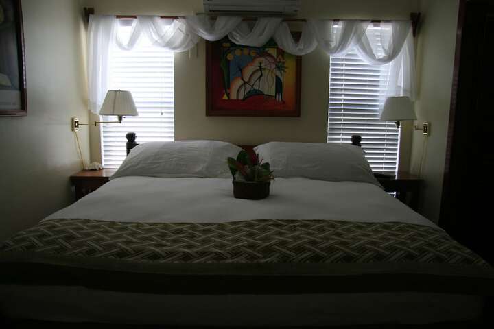 Room 4 of 64