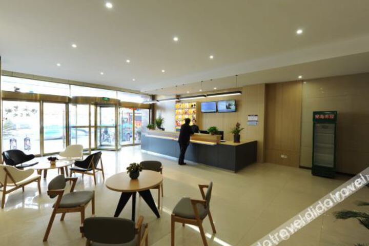 Hotel Interior 13 of 22