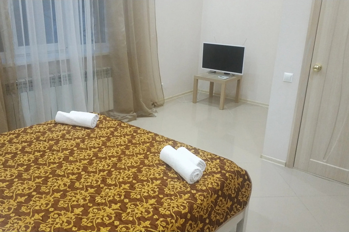 Room 4 of 5