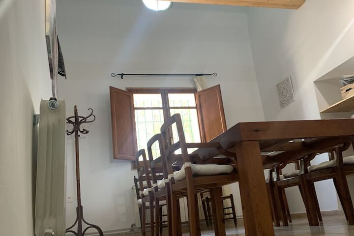 Room 14 of 22