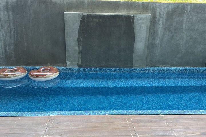Pool 58 of 84