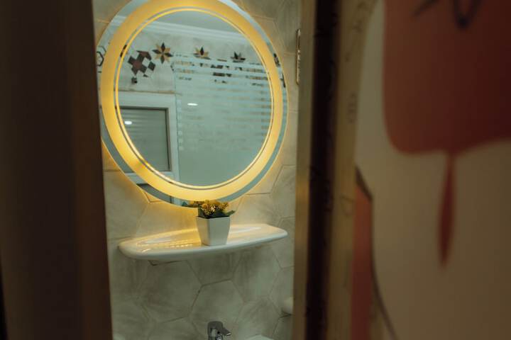 Room 58 of 84