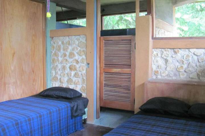 Room 4 of 67