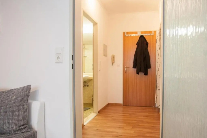 Room 2 of 9