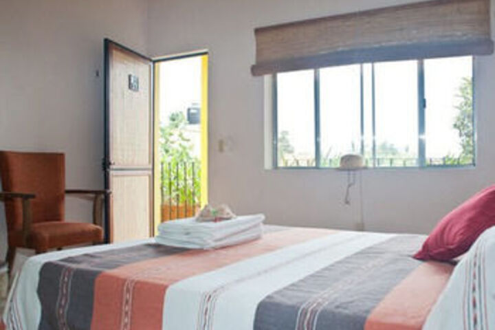 Room 7 of 10