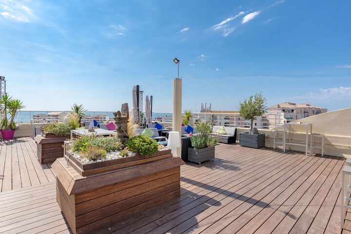 Terrace/Patio 67 of 72