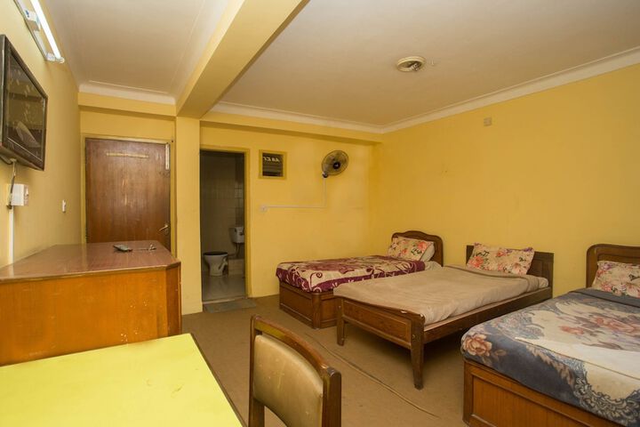 Room 7 of 17
