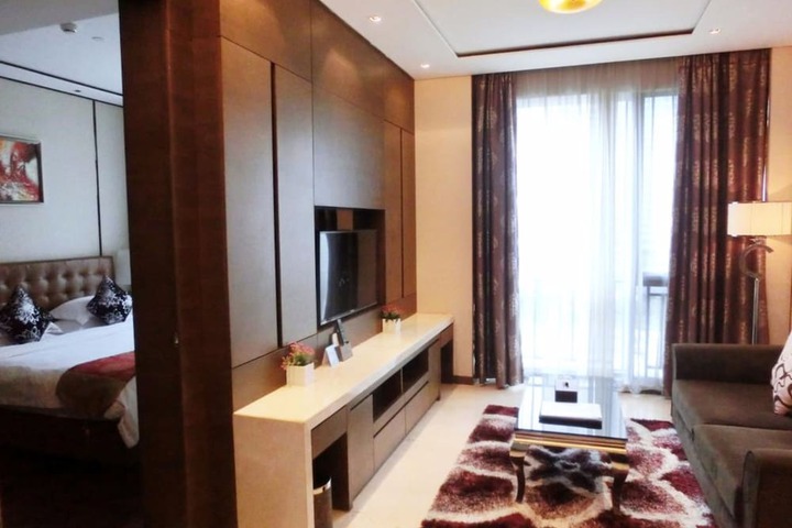 Room 18 of 26