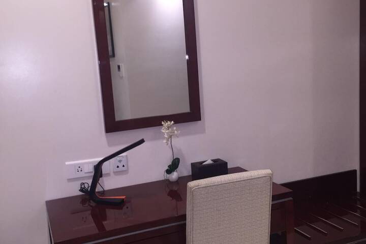 Room 13 of 49