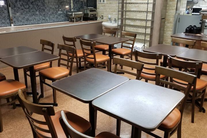 Breakfast area
