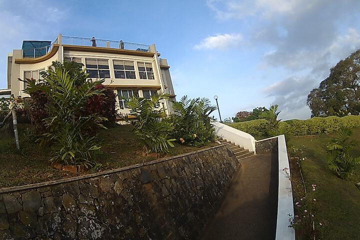 Hotel 203 of 210