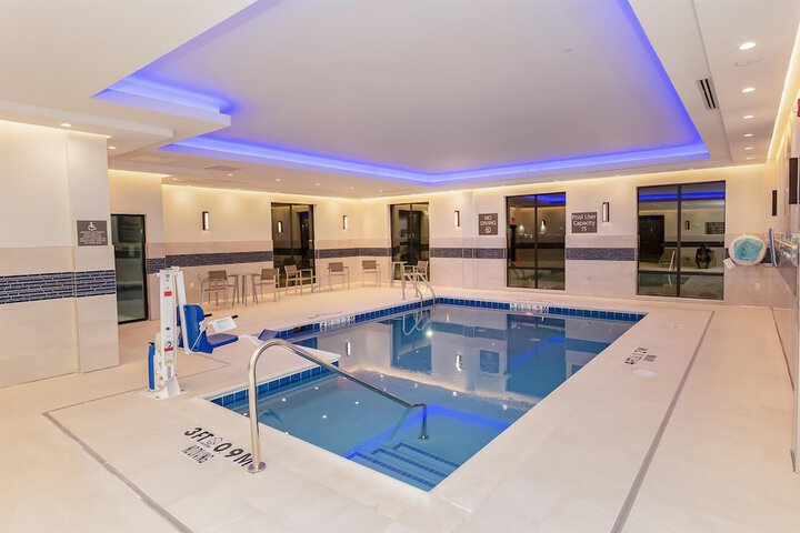 Pool 25 of 48