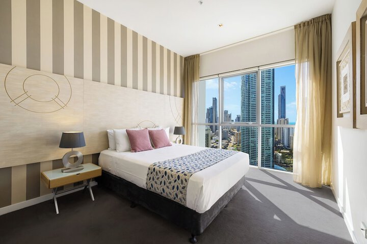 Room 38 of 171