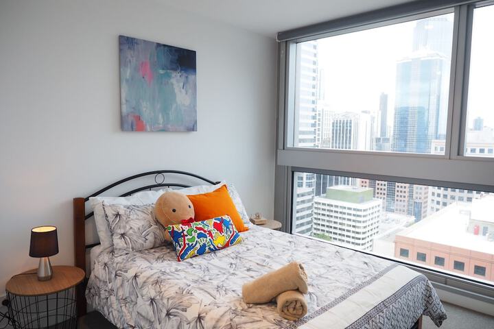 Room 3 of 42