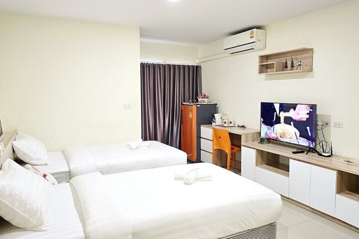 Room 7 of 36