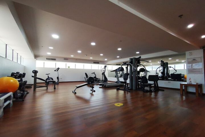 Health and Fitness 60 of 76