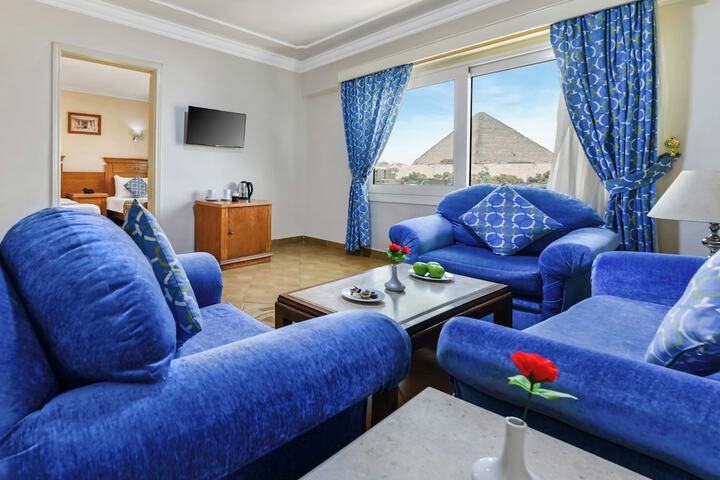 Room 8 of 23