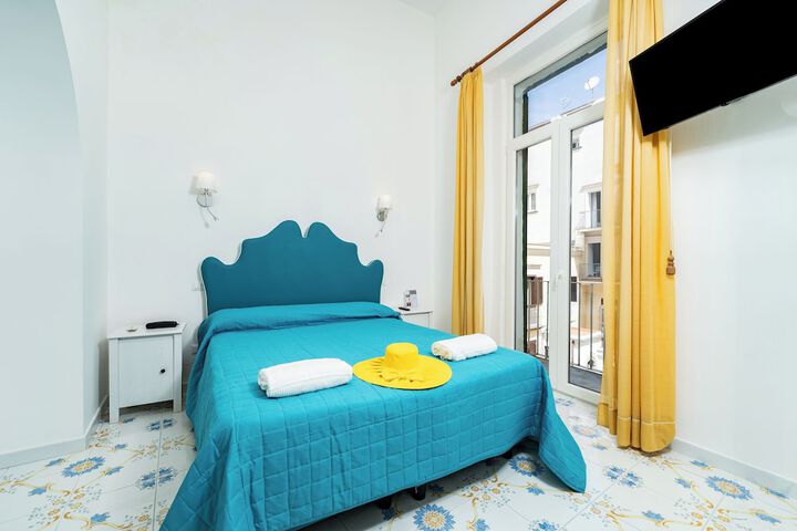 Room 38 of 84