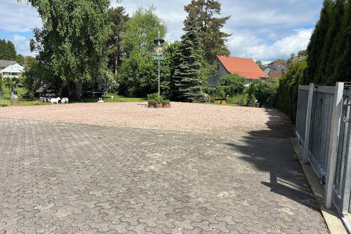 Property Grounds 26 of 40