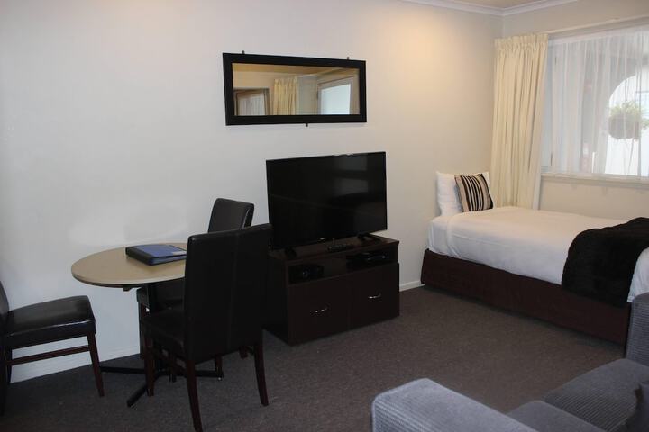 Room 109 of 302