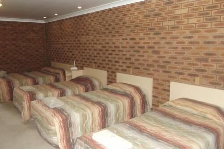 Room 7 of 37