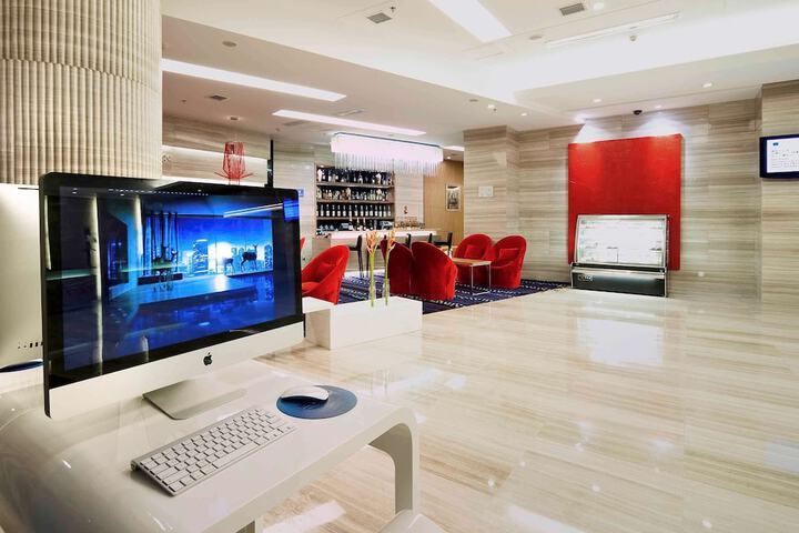Hotel Interior 2 of 178