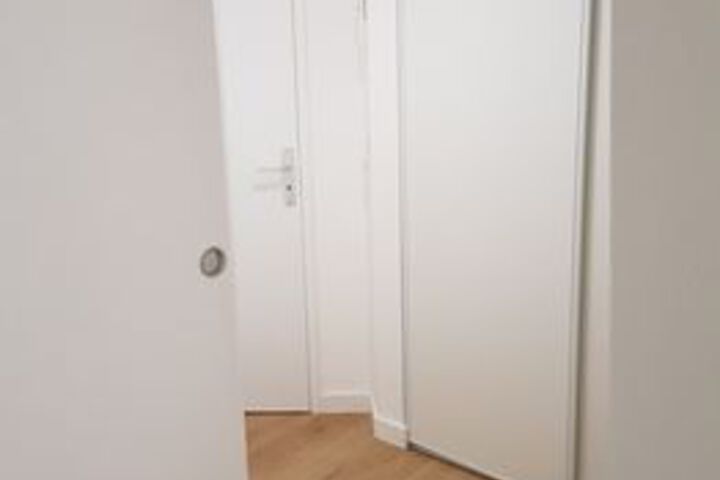 Room 7 of 23