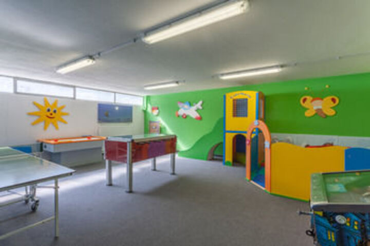 Childrens Activities 11 of 68