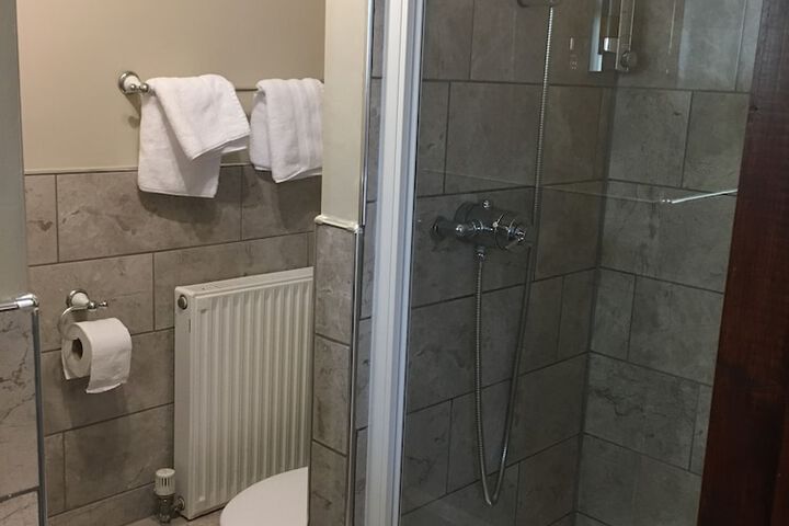 Room 22 of 46