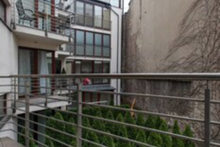 Terrace/Patio 2 of 99