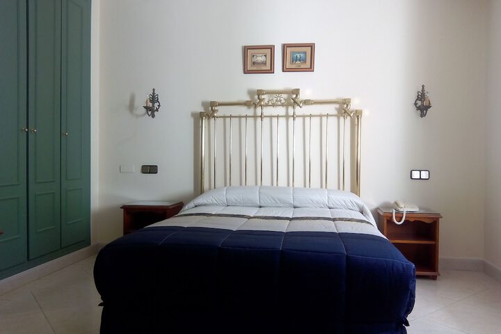 Room 8 of 45