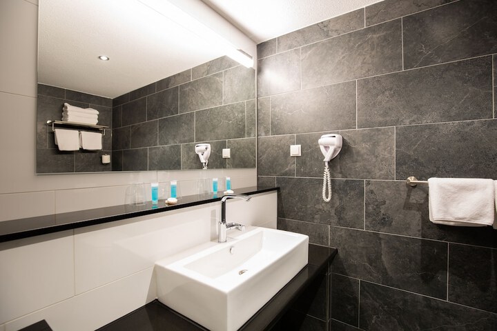 Bath Photo