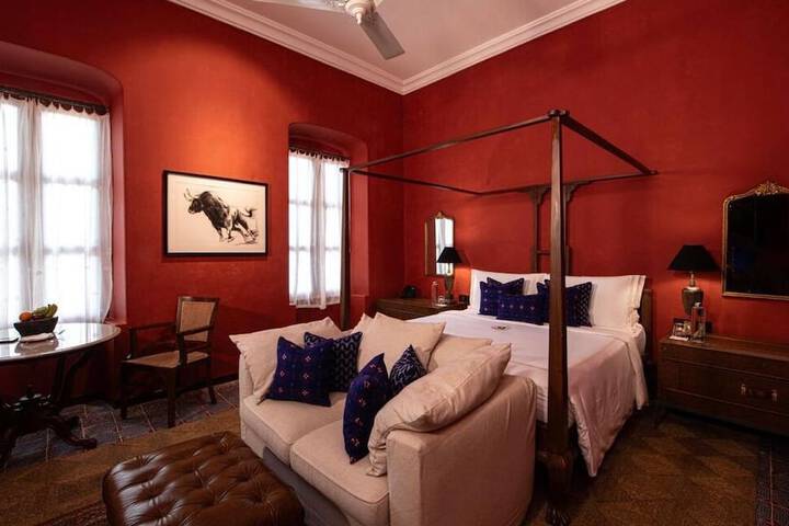 Room 3 of 45