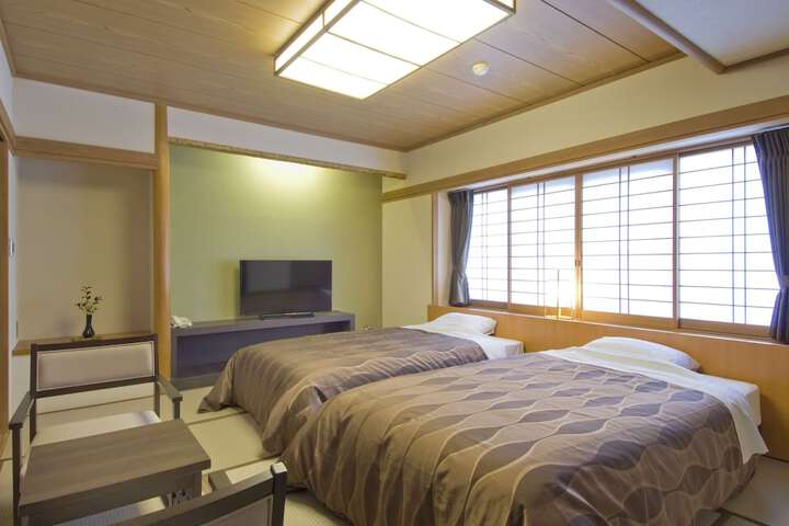 Room 11 of 75