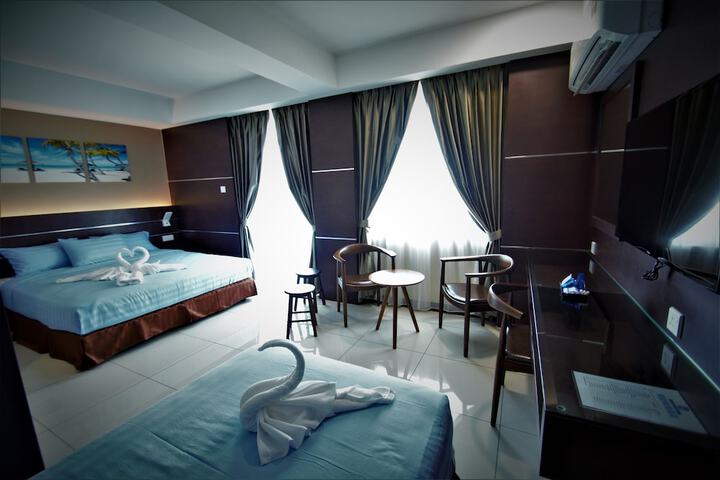 Room 10 of 49