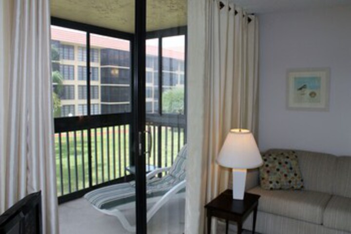 Room 7 of 15