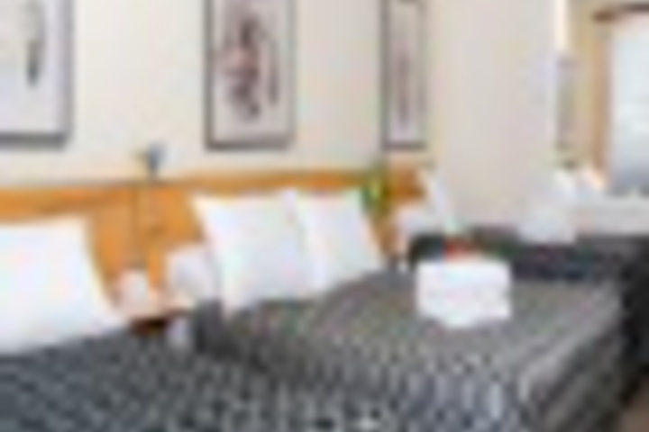 Room 87 of 204