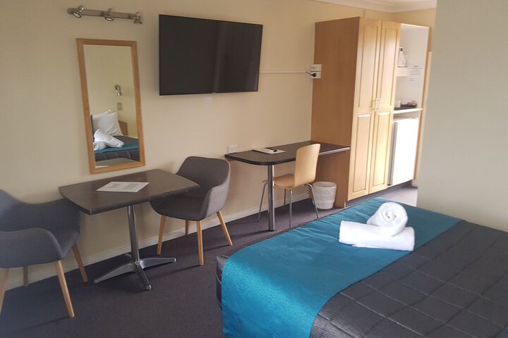 Room 8 of 35