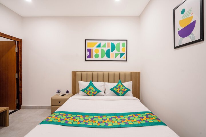 Room 17 of 42