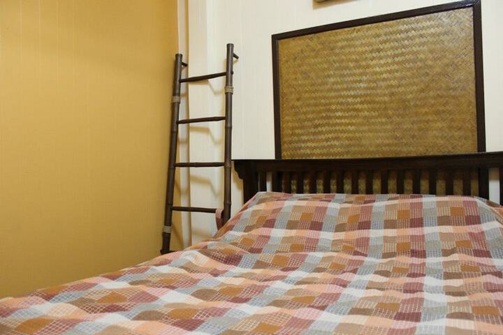 Room 11 of 25