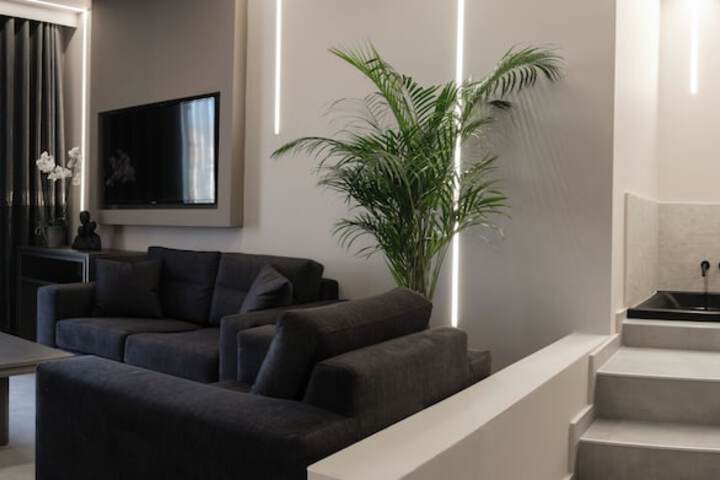 Room 7 of 25