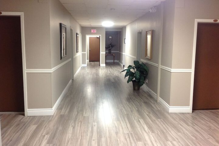 Ballroom/Hall 40 of 45