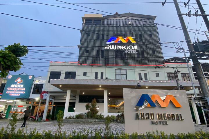 AM HOTEL PALANGKARAYA