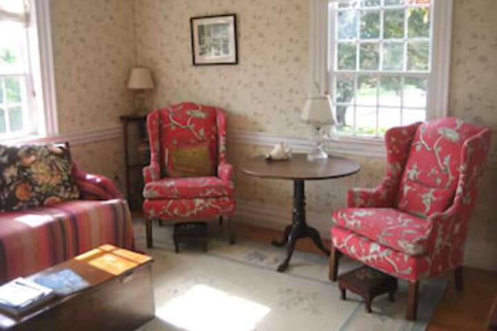 Room 8 of 15