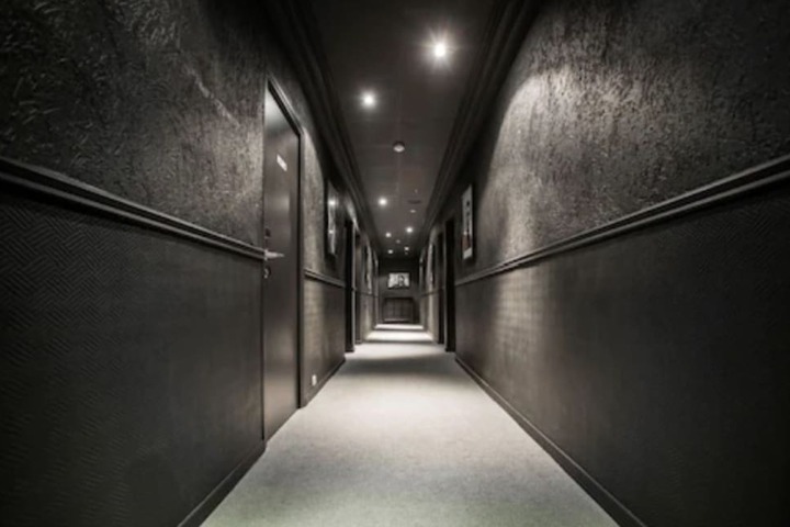Ballroom/Hall 32 of 35