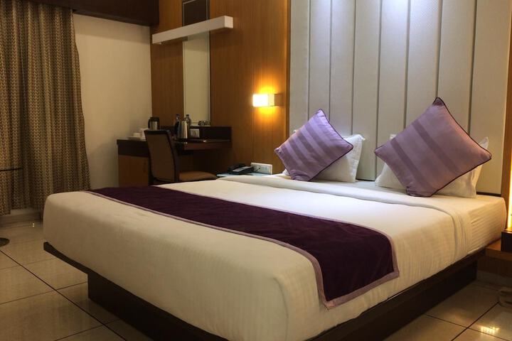 Room 17 of 56