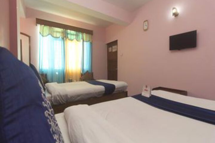 Room 14 of 24