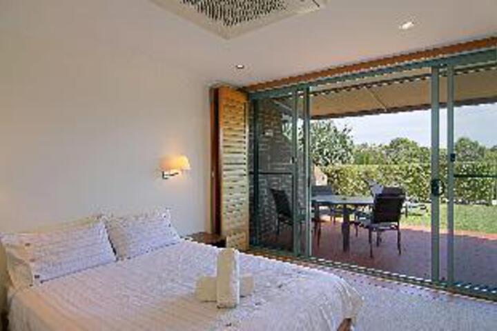 Room 20 of 23