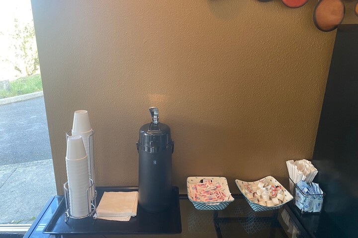 Breakfast/Coffee Service 56 of 67