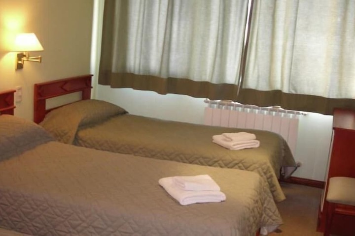Room 12 of 29